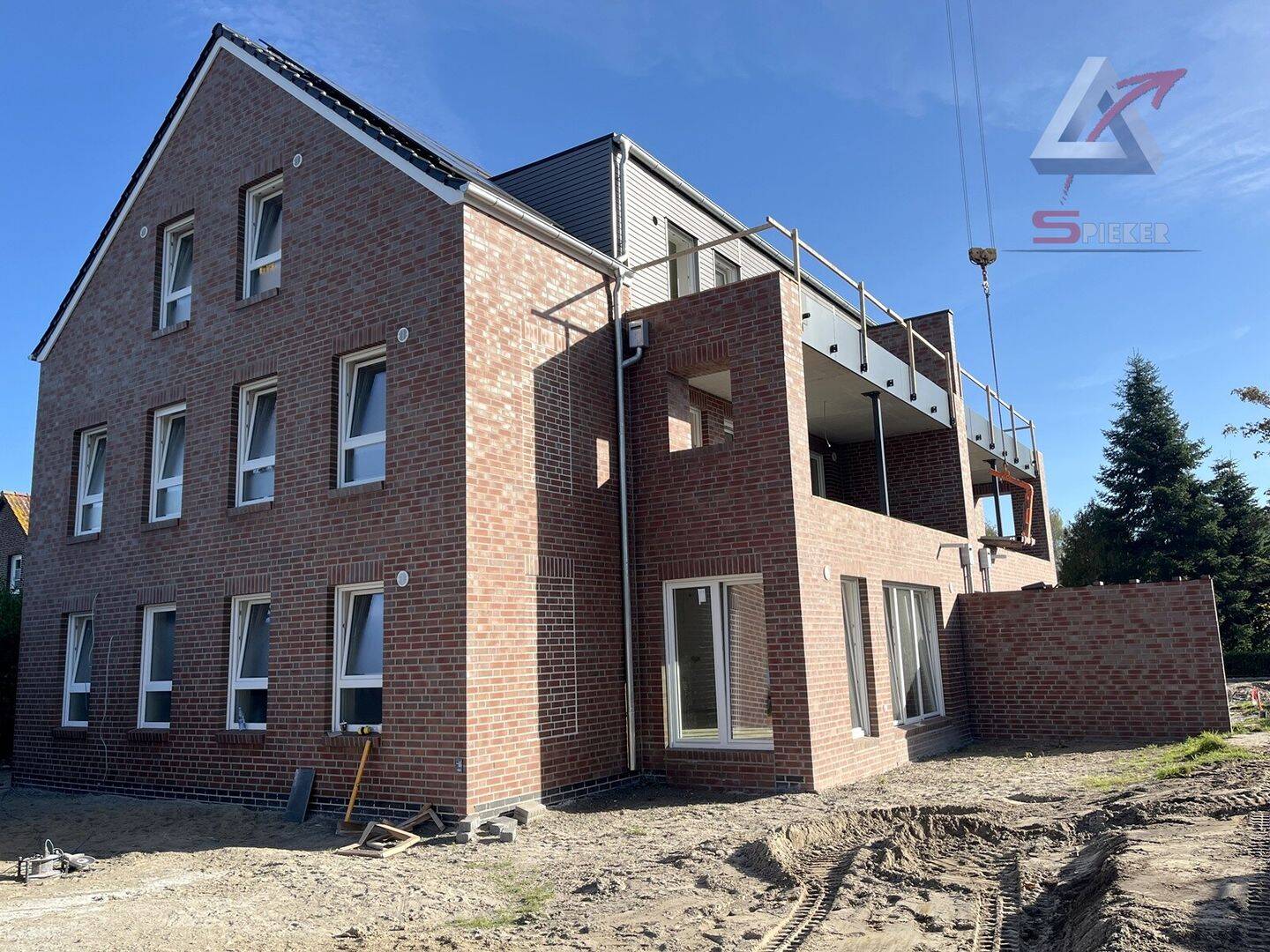 Schicke Dachgeschosswohnung mit Dachterrasse, 26849 Filsum