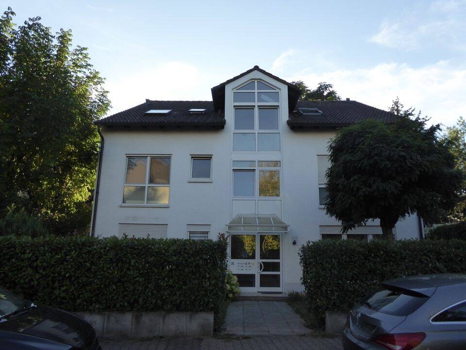 Attraktive Altbauwohnung mit großem Balkon in ruhiger Lage!, 65933 Frankfurt am Main (Griesheim)