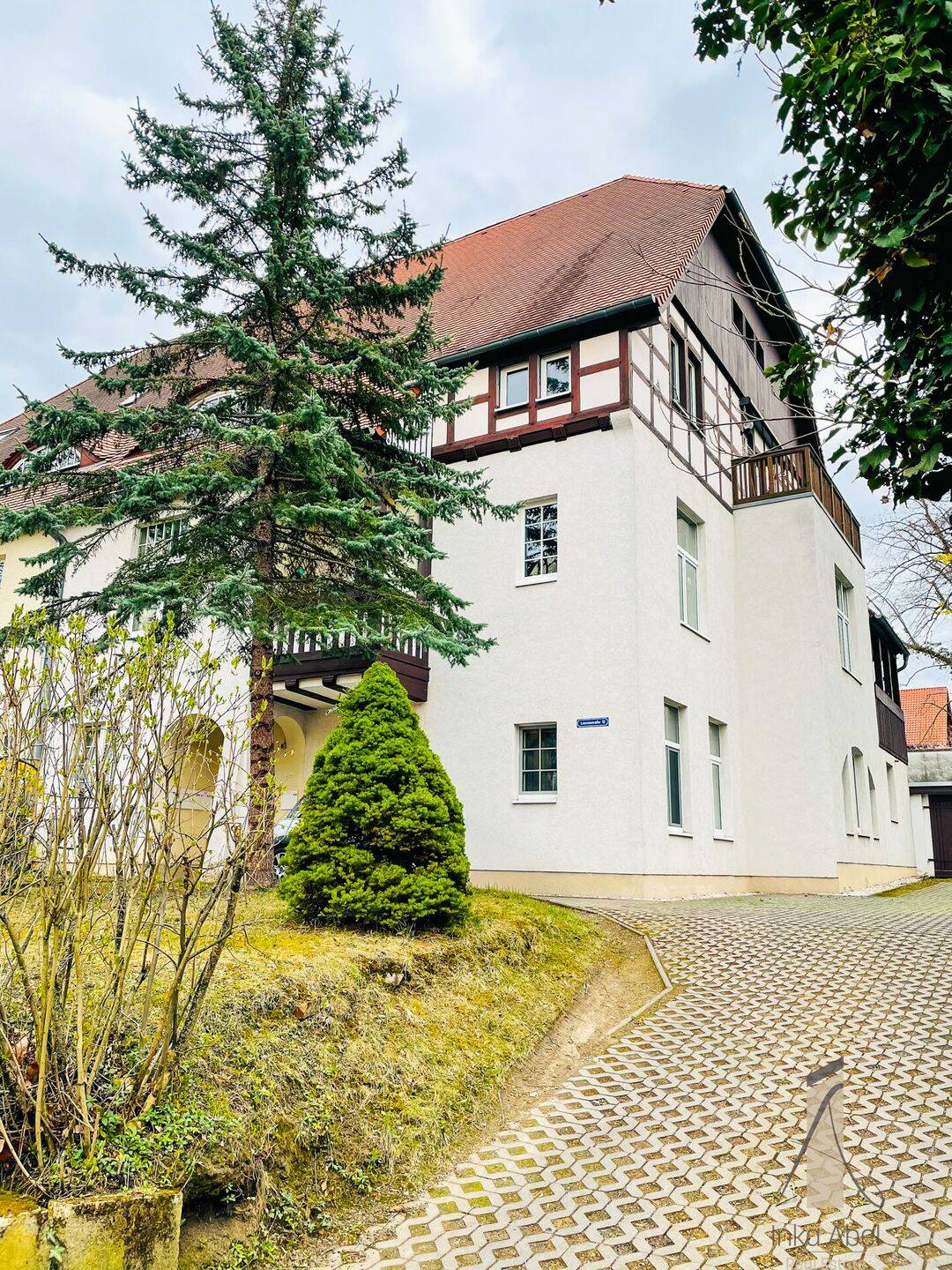 Charmante 2-Zimmer-Wohnung in exklusiver Wohnlage, 39112 Magdeburg (Leipziger Str. Sudenburg)