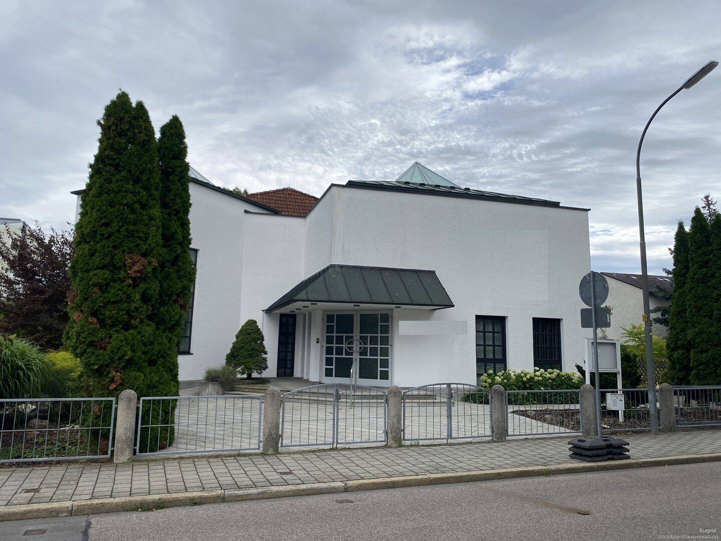 Einzigartiges Gebäude in Ingolstadt zu verkaufen!, 85057 Ingolstadt (Ingolstadt)