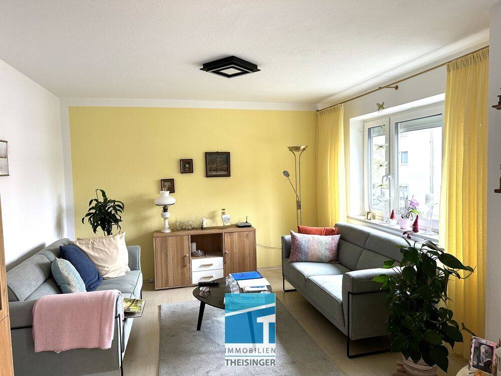 Sehr gepflegte 2-Zimmer-Wohnung in attraktiver Lage von Ingolstadt-Kothau, Nähe zur Saturn-Arena., 85053 Ingolstadt (Ingolstadt Kothau Niederfeld Ringsee Rothenturm)