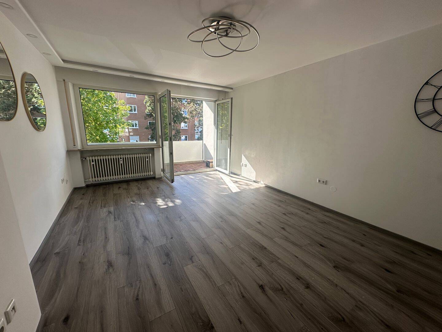2-Zimmer Wohnung in Erlangen mit Balkon, 91058 Erlangen (Bruck Eltersdorf Erlangen-Süd Sebaldussiedlung Tennenlohe)