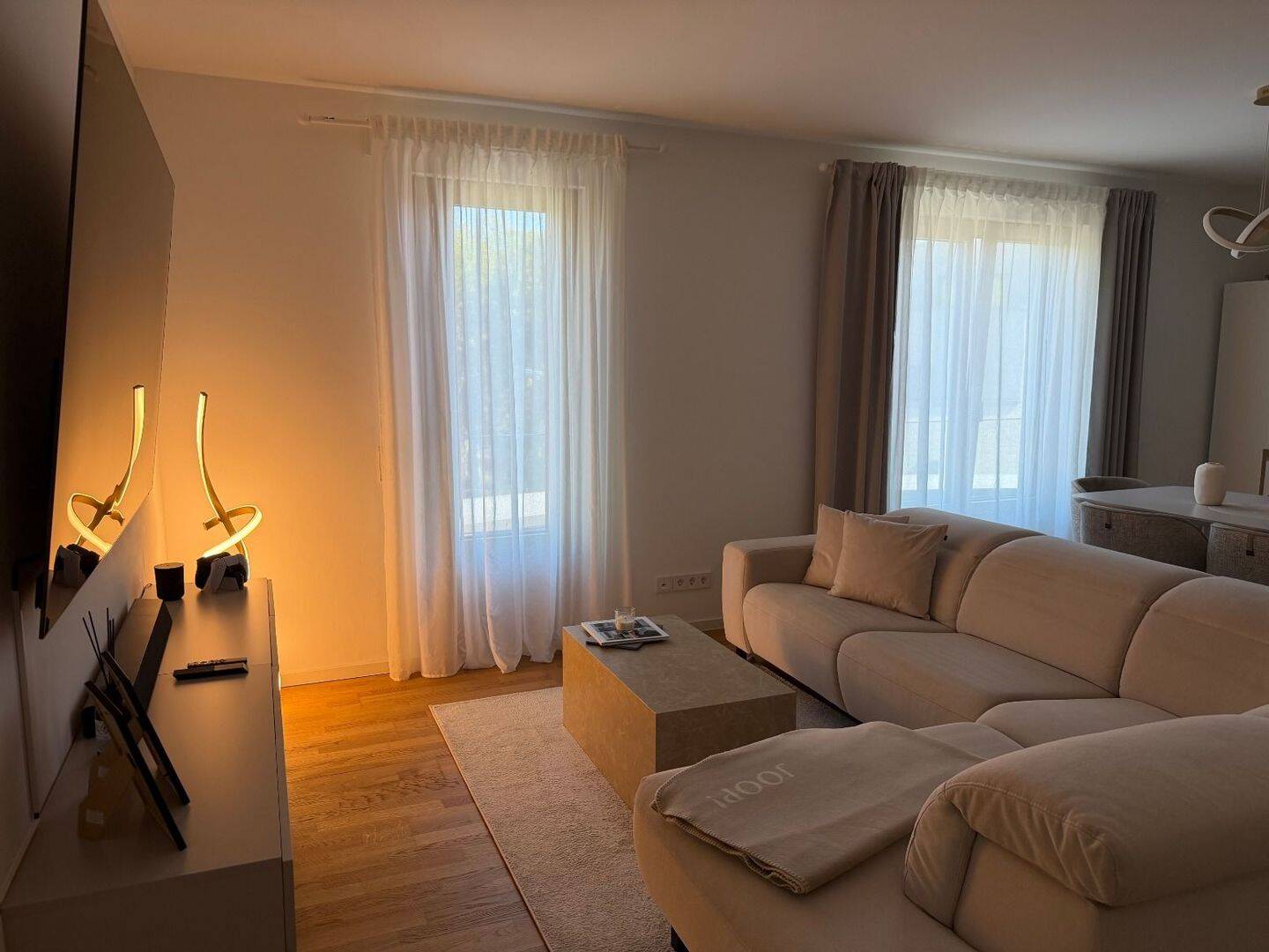 Neu und modern: Schöne 2-Zimmer-Neubauwohnung in Wiesbaden, 65197 Wiesbaden (Biebrich Dotzheim Wiesbaden)