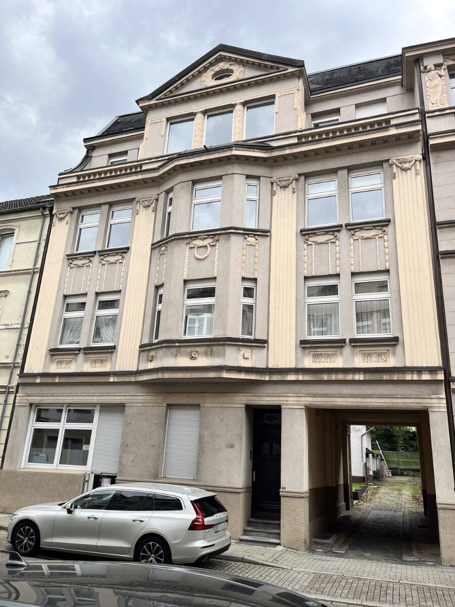 4-Zimmerwohnung mit 3 Balkonen in Essen-Kray, 45307 Essen (Kray Leithe)