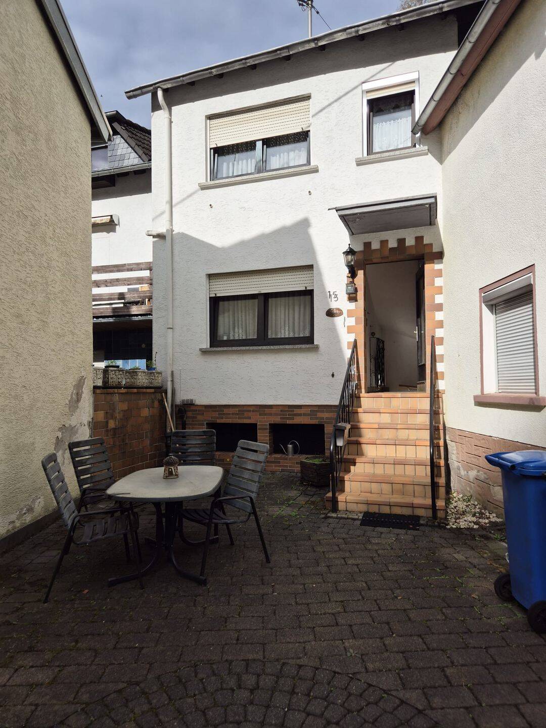 Gut gelegene Immobilie mit vorteilen, 56271 Isenburg