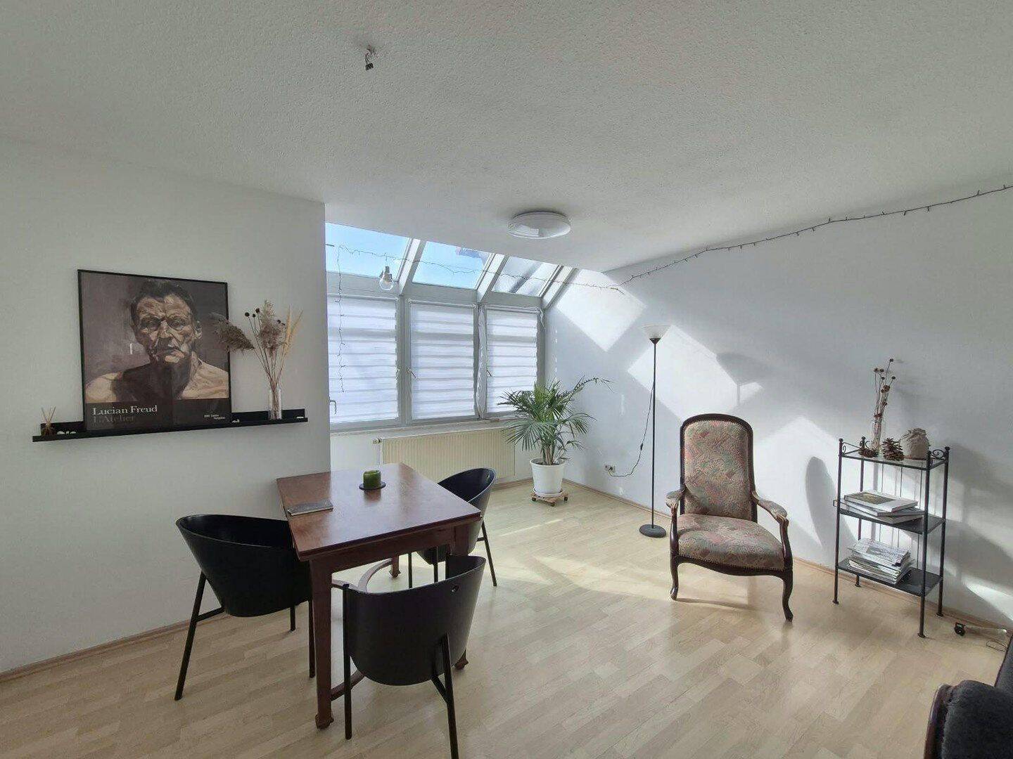 helle 3-Zi-Whg. mit Einbauküche und Balkon in Memmelsdorf OT Lichteneiche, schöne Wohngegend, 96117 Memmelsdorf