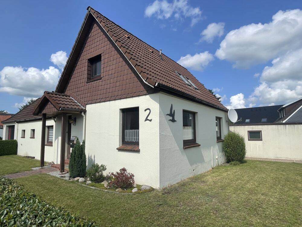Mitten in Schortens-Heidmühle, 26419 Schortens (Stadt Wilhelmshaven)