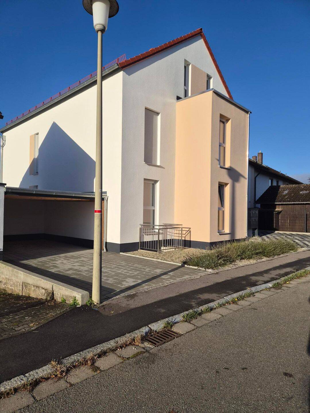 Moderne 2-Zimmer-Wohnung im Neubau von 2025 – in ruhigem 6-Parteien-Haus in Beratzhausen, 93176 Beratzhausen