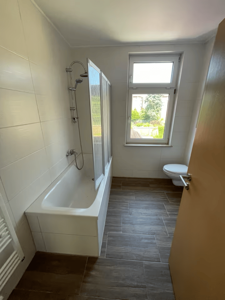 Schöne 3-Zimmer-Wohung mit praktischer Raumaufteilung, 99510 Apolda