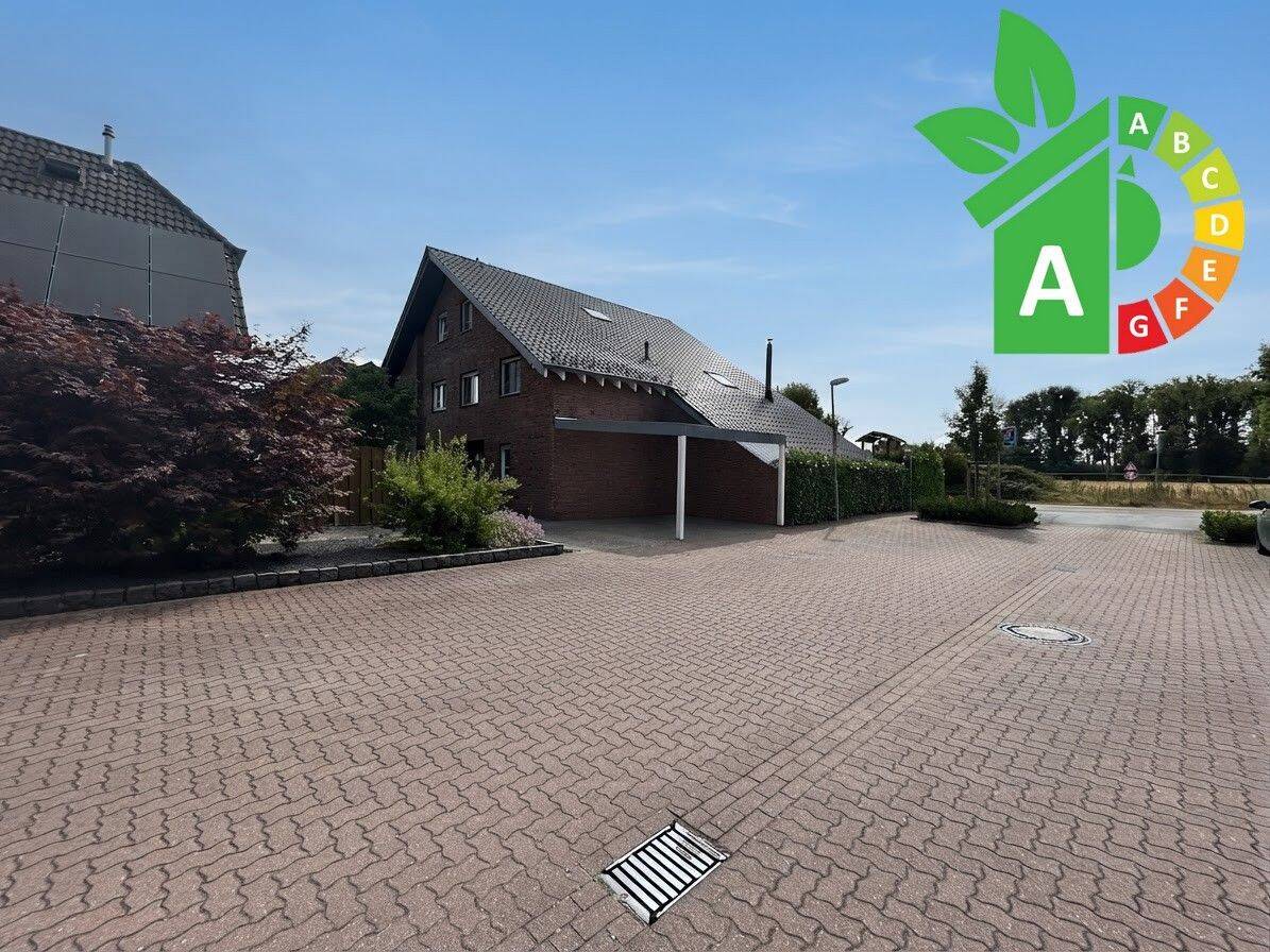 Gepflegte Doppelhaushälfte mit Blick ins Grüne in Isselburg, 46419 Isselburg