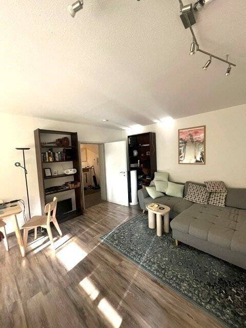 Attraktive 2-Zimmer-Wohnung mit Süd-Balkon in Prüfening, 93049 Regensburg (Großprüfening-Dechbetten-Königswiesen Innenstadt Westenviertel)