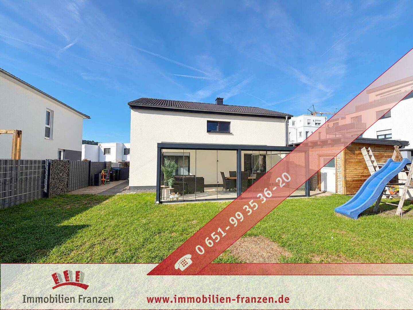 Stilvolles Einfamilienhaus in ruhiger Lage – modern und energieeffizient (A+), 54343 Föhren