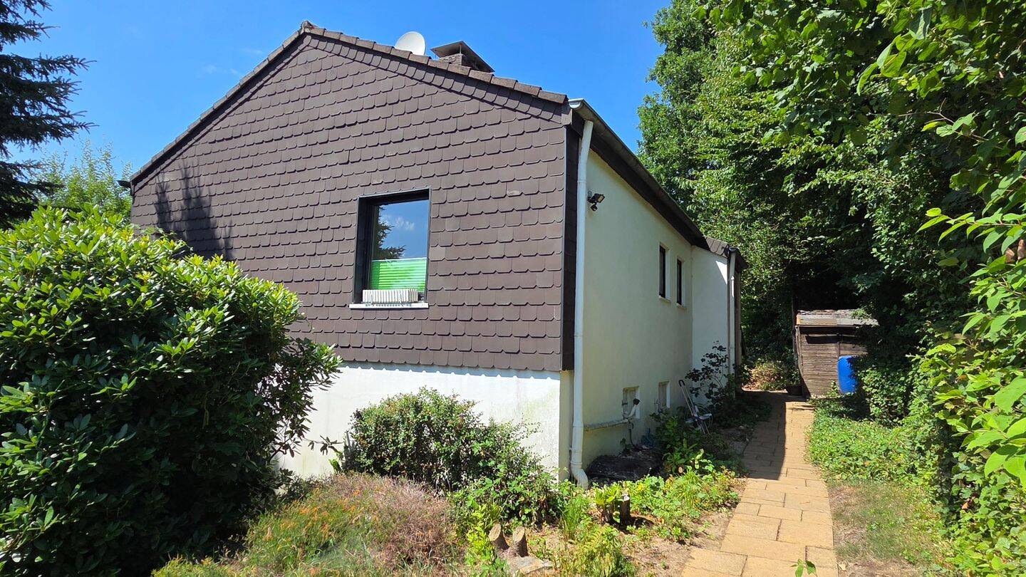 Freistehendes EFH in Split-Level-Bauweise in Heiligenhaus sucht neuen Eigentümer – Erbbaugrundstück, 42579 Heiligenhaus