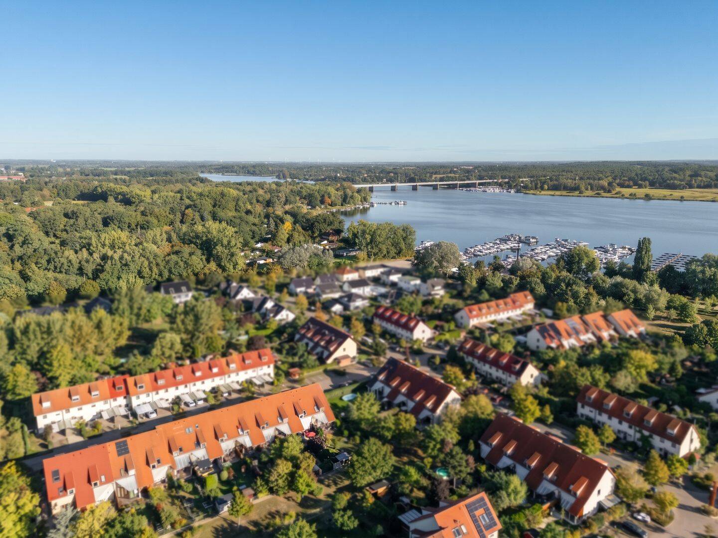 Familienidyll in Havelnähe: Modernes Reihenhaus mit Garten, 14542 Werder (Havel)