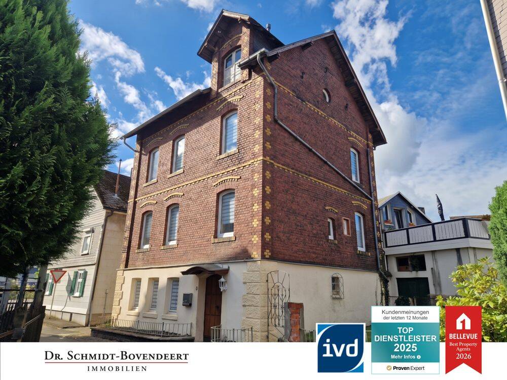 Toller Altbau-Charme – Einfamilienhaus in zentraler Lage von Eiserfeld!, 57080 Siegen