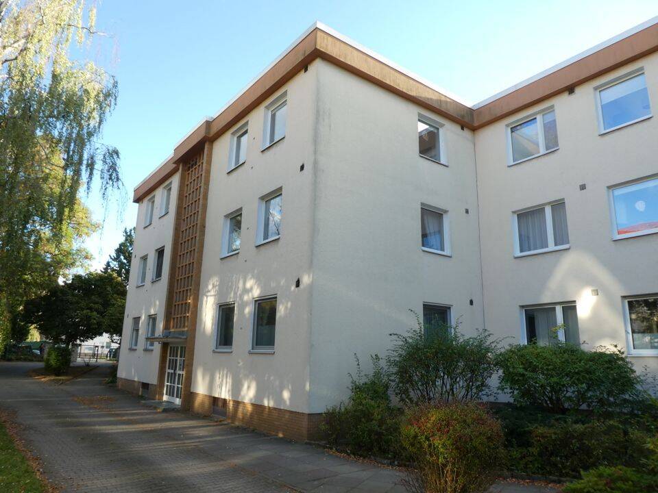 Familienfreundliches Wohnen mit viel Platz in zentraler Lage von Berlin-Rudow!, 12355 Berlin (Neukölln Kolonie Platanenblick Rudow Siedl. An der Rudower Höhe)
