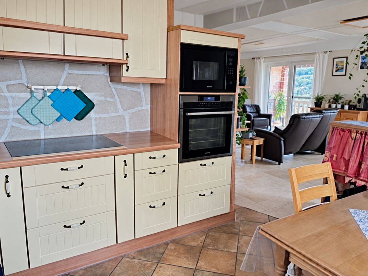 6 Zimmer EFH mit mediterranem Flair in toller Lage, 57548 Kirchen (Sieg)