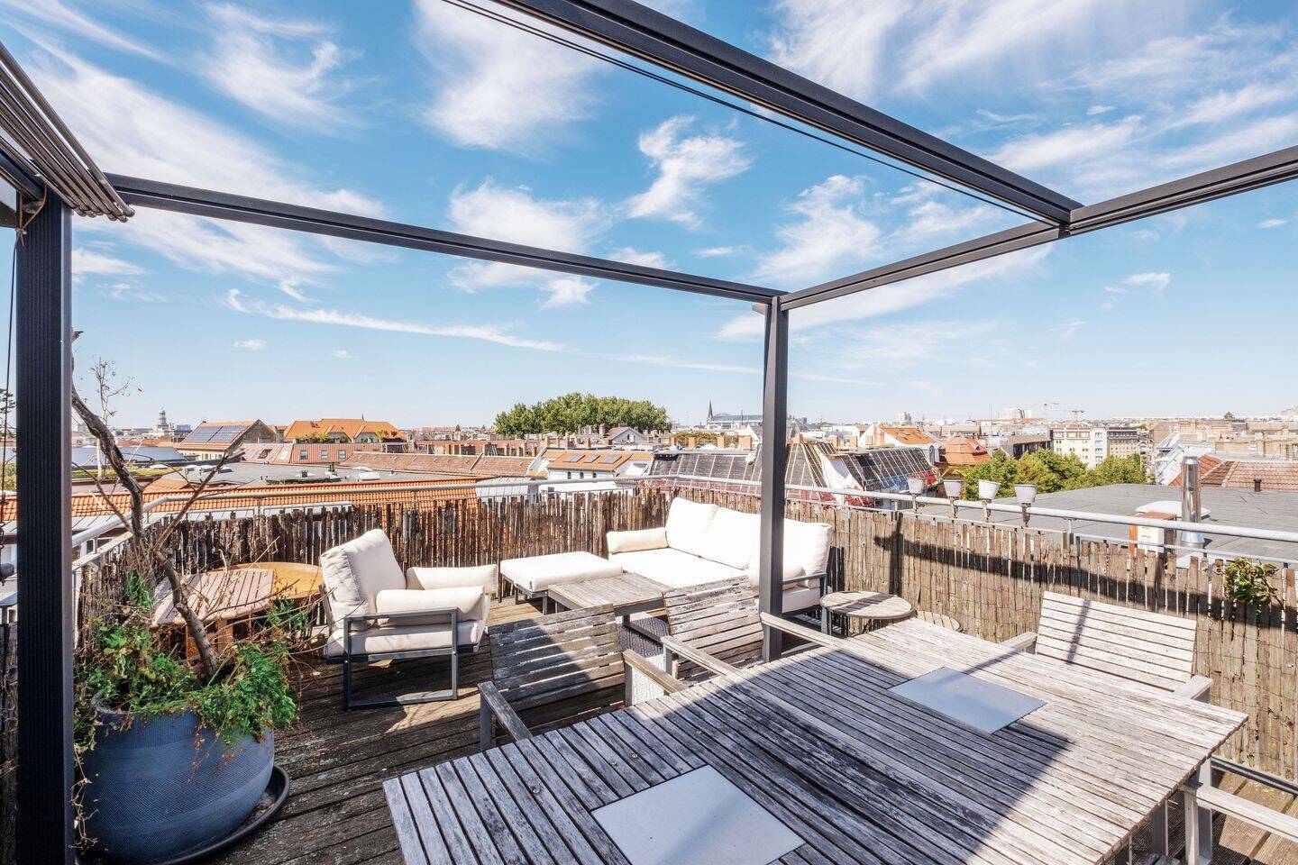 Maisonettewohnung mit Dachterrasse und zwei Balkonen in Friedrichshain, 10247 Berlin (Friedrichshain-Kreuzberg Friedrichshain Prenzlauer Berg)