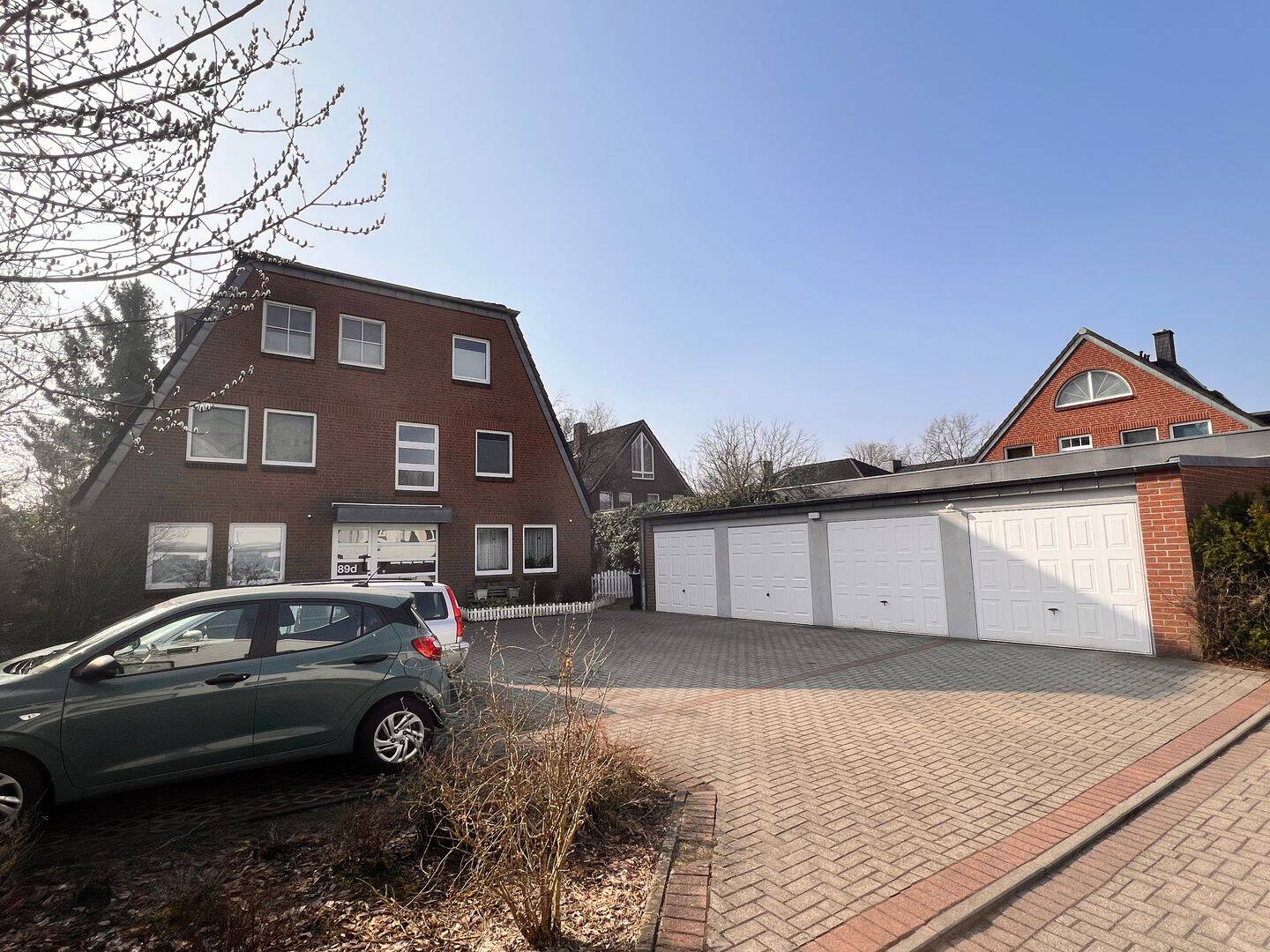 Schöne Dachgeschosswohnung Nähe Speckenbüttler Park zur Miete, 27580 Bremerhaven (Lehe Speckenbüttel Weddewarden Überseehafen)