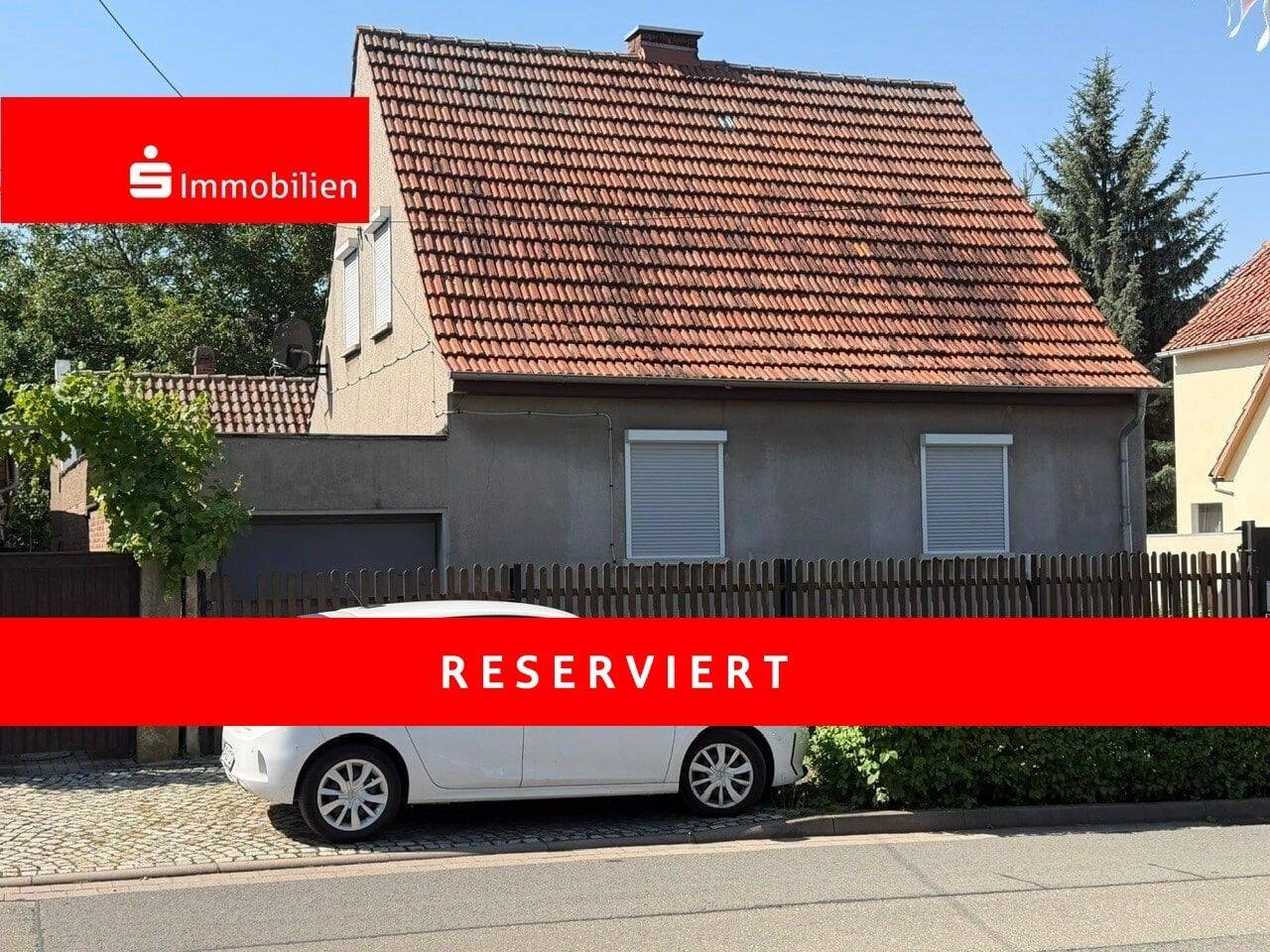 Freistehendes Einfamilienhaus in Niederzimmern, 99428 Grammetal