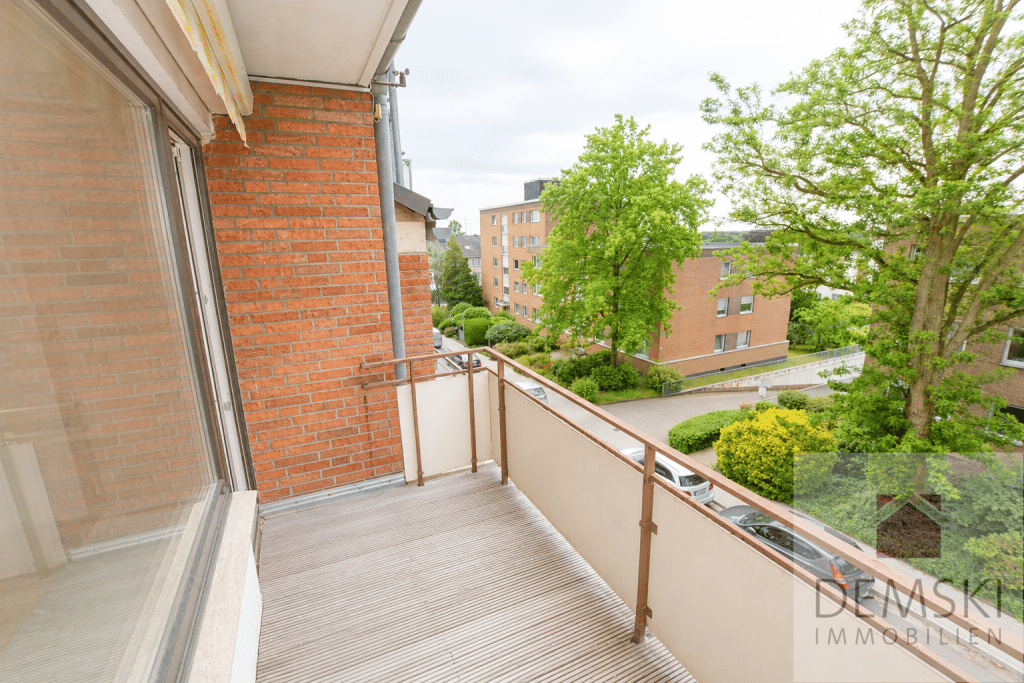 5846: Düsseldorf-Unterbach! 3-Zimmerwohnung mit zwei Balkonen in ruhiger Lage!, 40627 Düsseldorf (Gerresheim Unterbach Vennhausen)