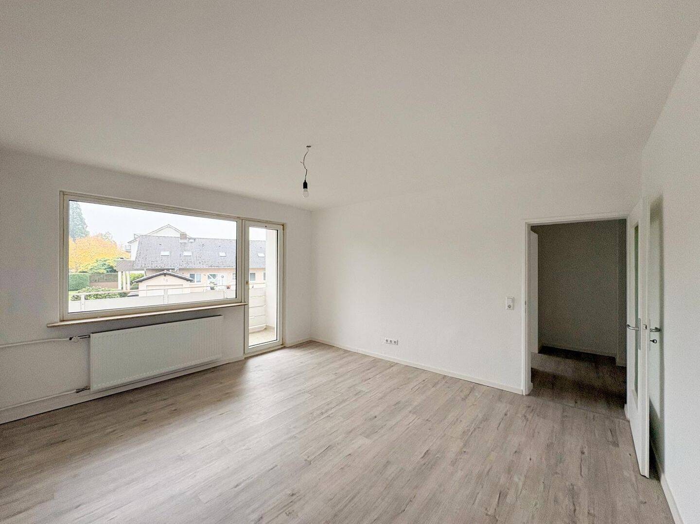 Frisch renoviert und gut geschnitten – 3 Zimmer in Nidderau-Ostheim, 61130 Nidderau