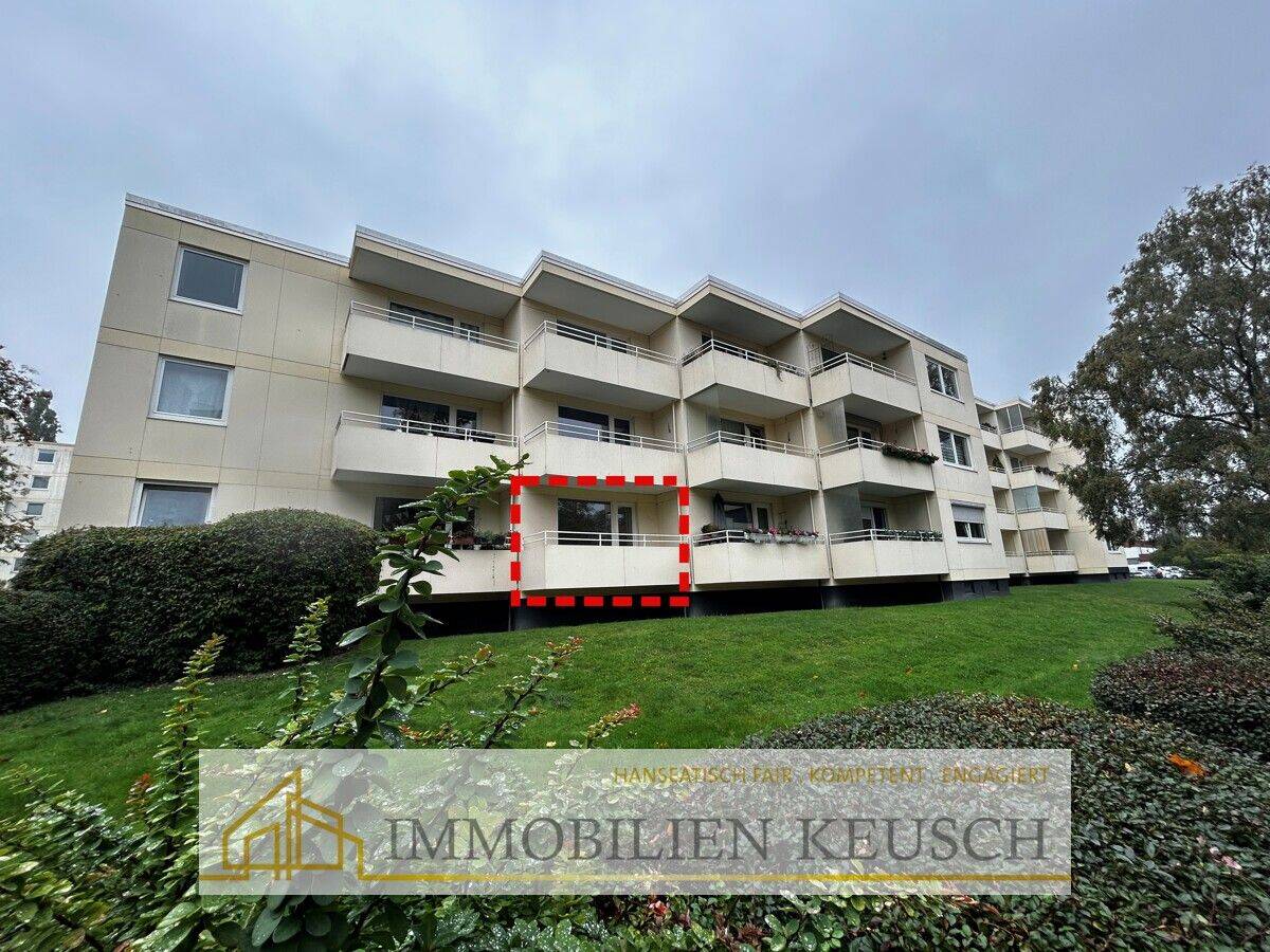 Schöne zwei Zi.-Wohnung, Hochpaterre mit großem Wohnzi. in begehrter Lage von Schwachhausen + Balkon, 28329 Bremen (Gartenstadt Vahr Neue Vahr Nord Neue Vahr Südwest Radio Bremen Sebaldsbrück)