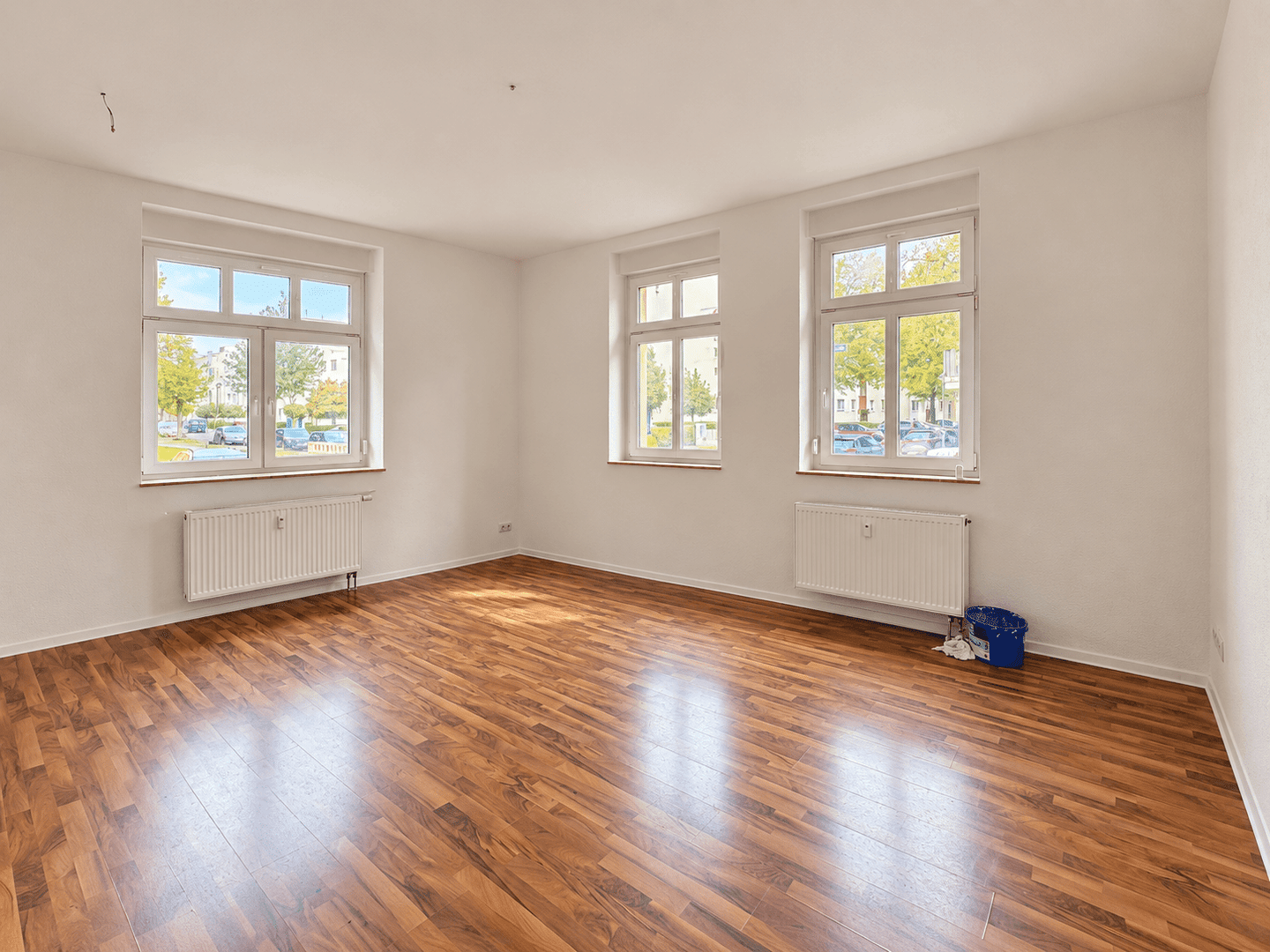3 Zimmerwohnung im Hochparterre mitten in Sudenburg!, 39112 Magdeburg (Leipziger Str. Sudenburg)