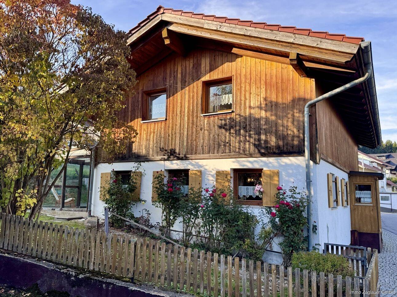 Ihr Rückzugsort im Bayerischen Wald – Wohnhaus mit Garage in Gotteszell, 94239 Gotteszell