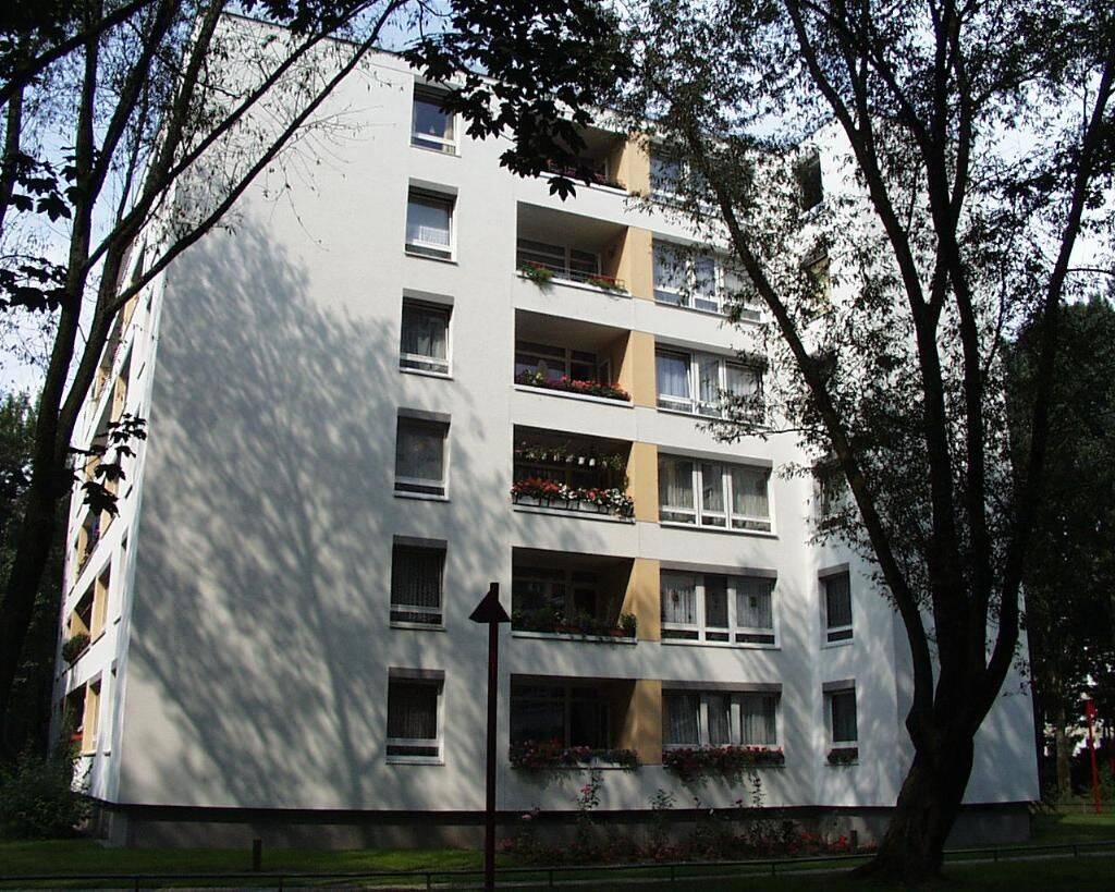 Schöne 3-Zimmer Wohnung in Ratingen mit modernem Badezimmer und Balkon!, 40880 Ratingen