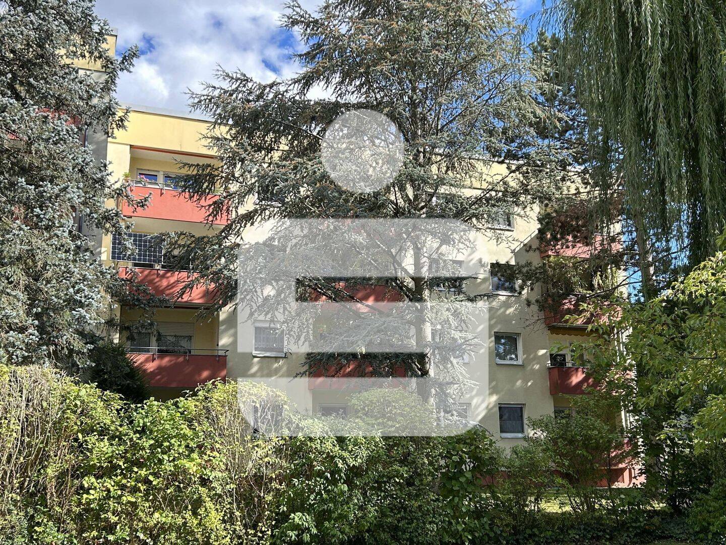 helle 1,5-Zi.-ETW in Sieglitzhof…einziehen und sich wohlfühlen…, 91054 Erlangen (Burgberg Erlangen-Nord Erlangen-Ost Innenstadt Sieglitzhof)