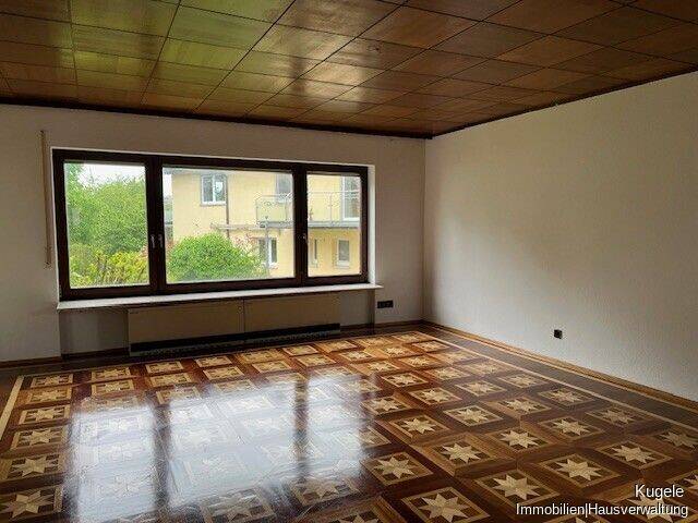 Schön geschnittene 3,5 Zimmer-Wohnung mit Gartenanteil sucht neue Bewohner!, 76327 Pfinztal