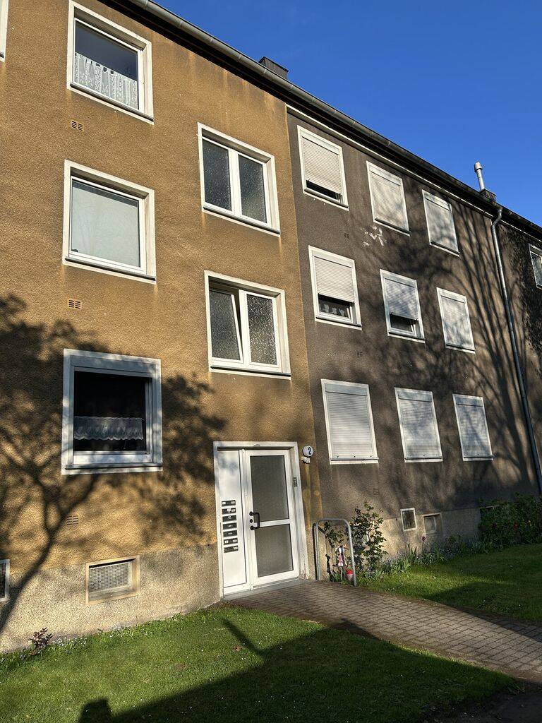 Attraktive 4-Zimmer-Etagenwohnung in Herten mit Blick ins Grüne, 45699 Herten