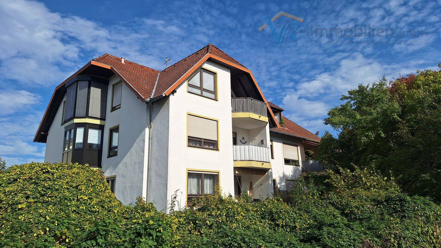 Großzügige vermietete 4 Zimmerwohnung mit viel „Grün“ in ruhiger Lage von Rüsselsheim-Königstädten, 65428 Rüsselsheim am Main