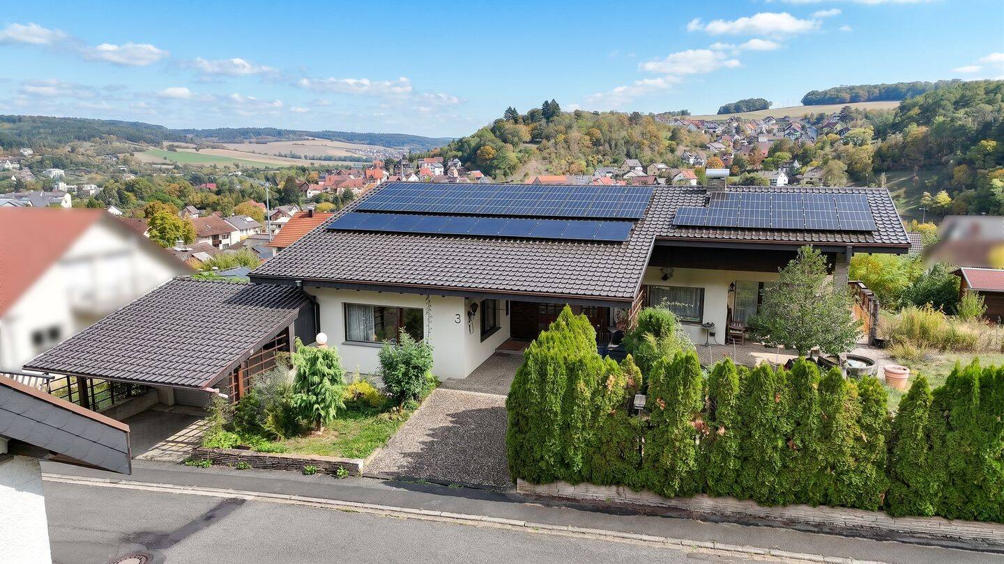 Großzügigkeit trifft Natur – Einfamilienhaus mit viel Potenzial, 97944 Boxberg