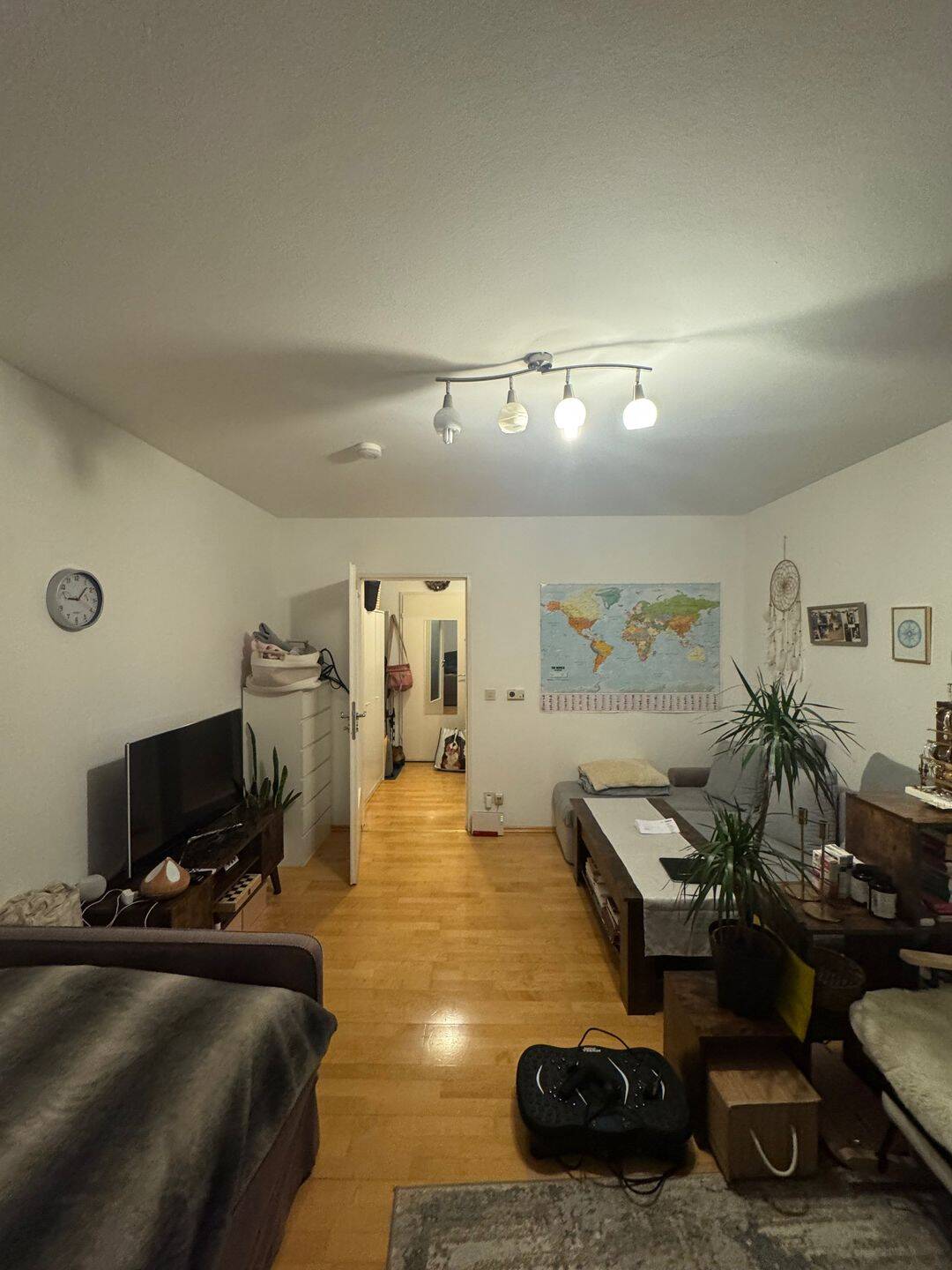 1-Zimmer-Wohnung (31 m²) mit Balkon & Garage im Pharao-Haus München-Bogenhausen | ab 01.12.2026 | 770 € warm, 81925 München (Bogenhausen)