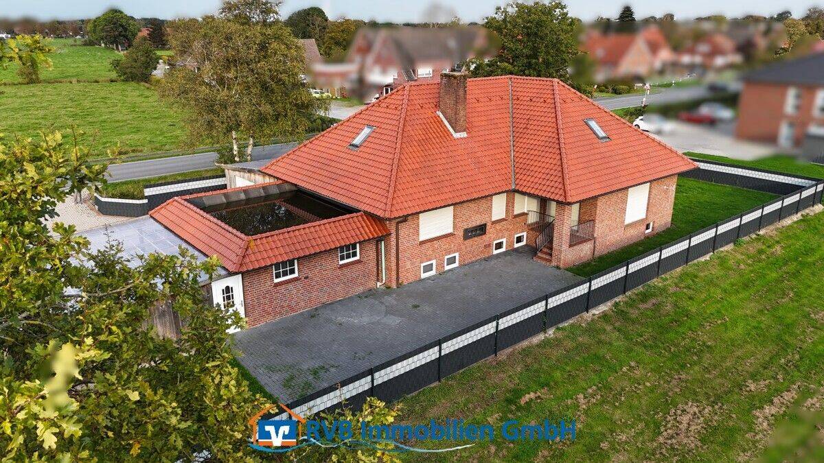 sanierungsbedürftiges Raumwunder mitten im Zentrum, 26624 Südbrookmerland