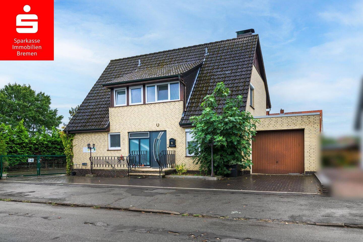 Großes modernisiertes Einfamilienhaus mit Wohnkeller und Garage in schöner Lage von Bremen-Rönnebeck, 28777 Bremen (Blumenthal Farge Lüssum-Bockhorn Rekum Rönnebeck)