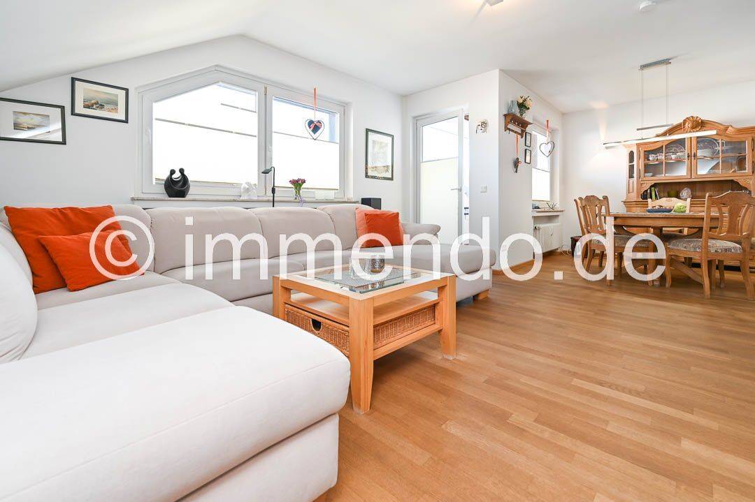 Dümpten, topmöblierte Wohnung mit Balkon und Internet, 45475 Mülheim an der Ruhr (Dümpten Mellinghofen Mitte-Ost)