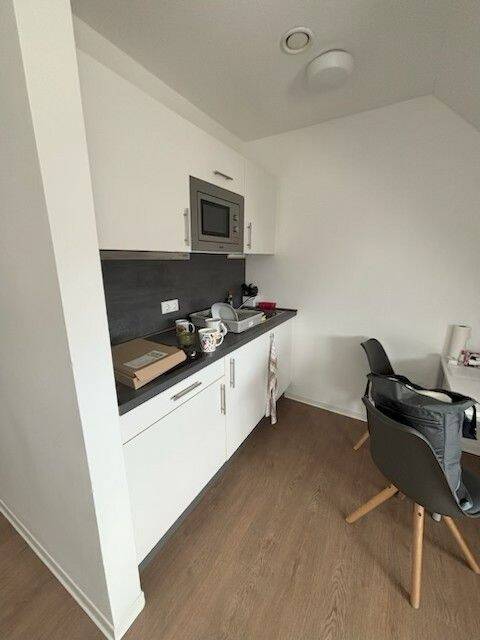 Möblierte 1,5-Zimmer-Wohnung in zentraler Lage, 90762 Fürth (Innenstadt)