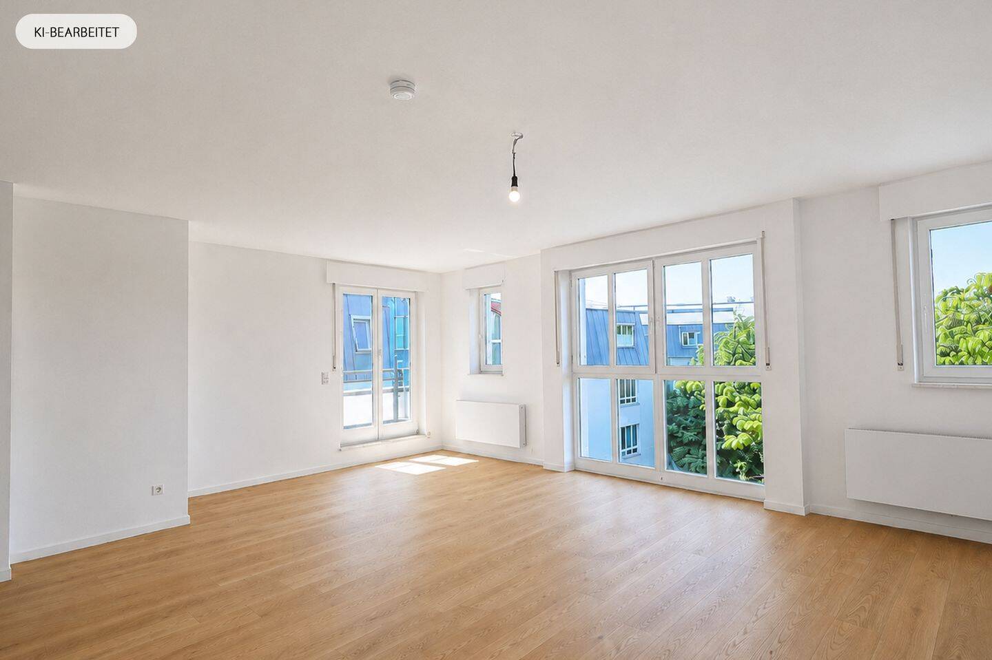 AIGNER – Helle und sehr großzügige 4-Zimmer-Dachgeschosswohnung, 81927 München (Bogenhausen)
