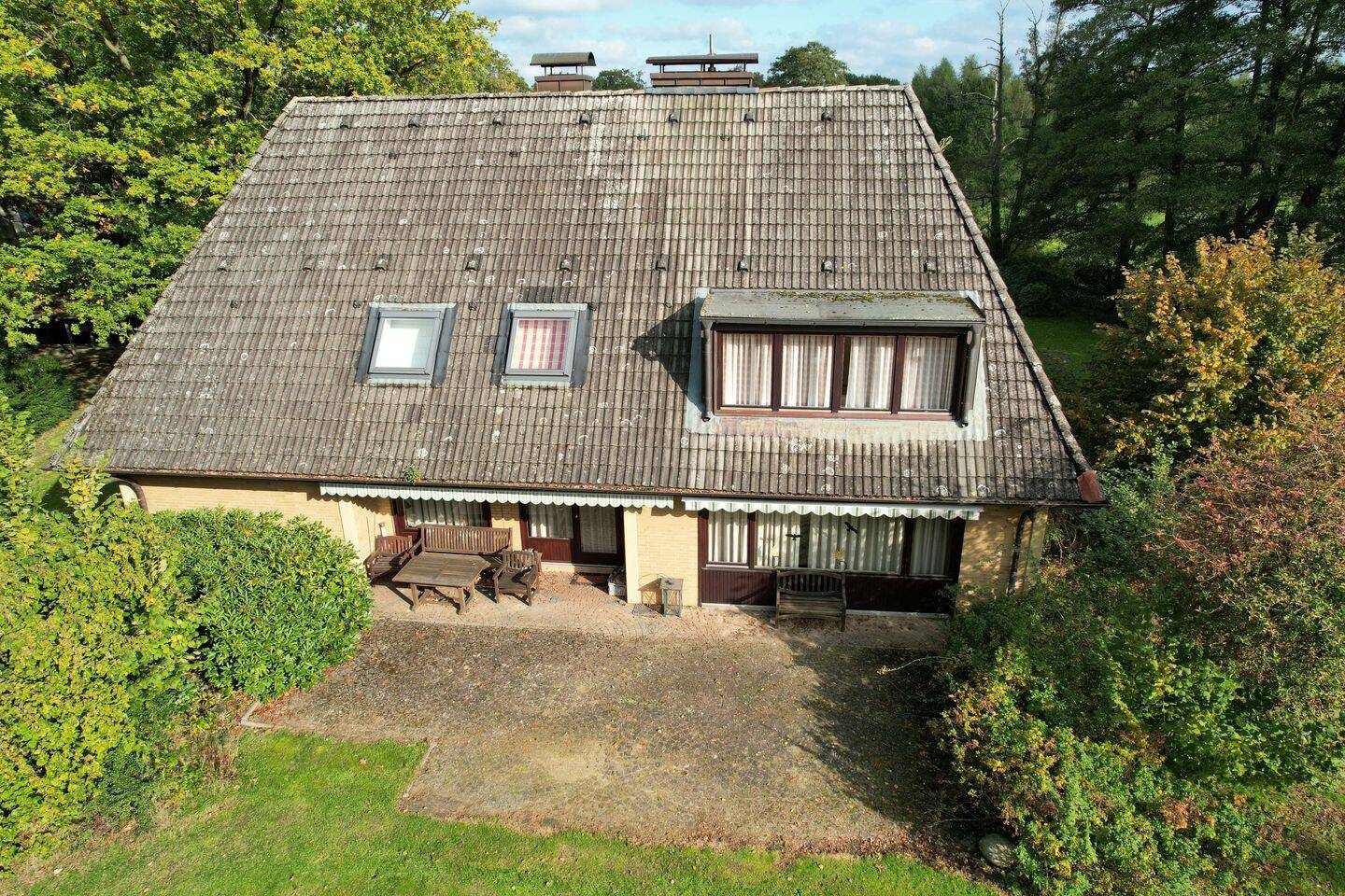 Viel Platz für Ihre Wohnträume: Gepflegtes Einfamilienhaus mit Einliegerwohnung auf ca. 5.300 m² in Otter, 21259 Otter