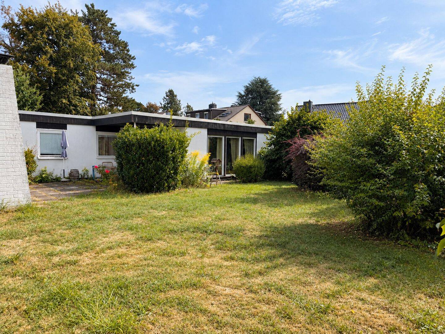 Platz für neue Wohnträume – Bungalow auf Erbpachtgrundstück, 61118 Bad Vilbel