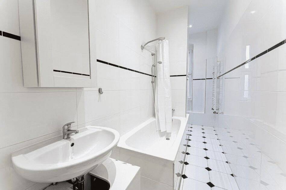 Gepflegte 1,5-Zimmer-Wohnung mit Balkon in Freiburg im Breisgau, 79106 Freiburg im Breisgau
