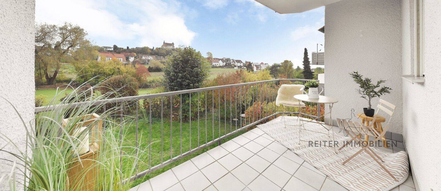 Petersberg: RUHE, AUSSICHT, SOFORT FREI-Ihr neues Zuhause in bester Lage mit Balkon und Stellplatz, 36100 Petersberg