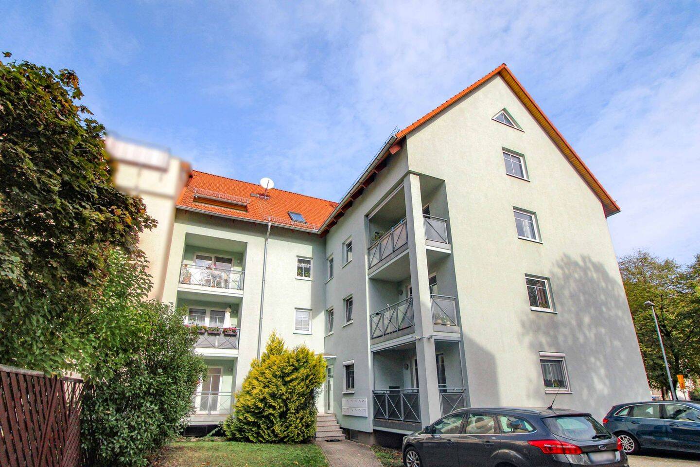 Bezugsfreie Dachgeschosswohnung – viel Platz, sonniger Südbalkon, eigener Stellplatz, 39124 Magdeburg (Neue Neustadt)