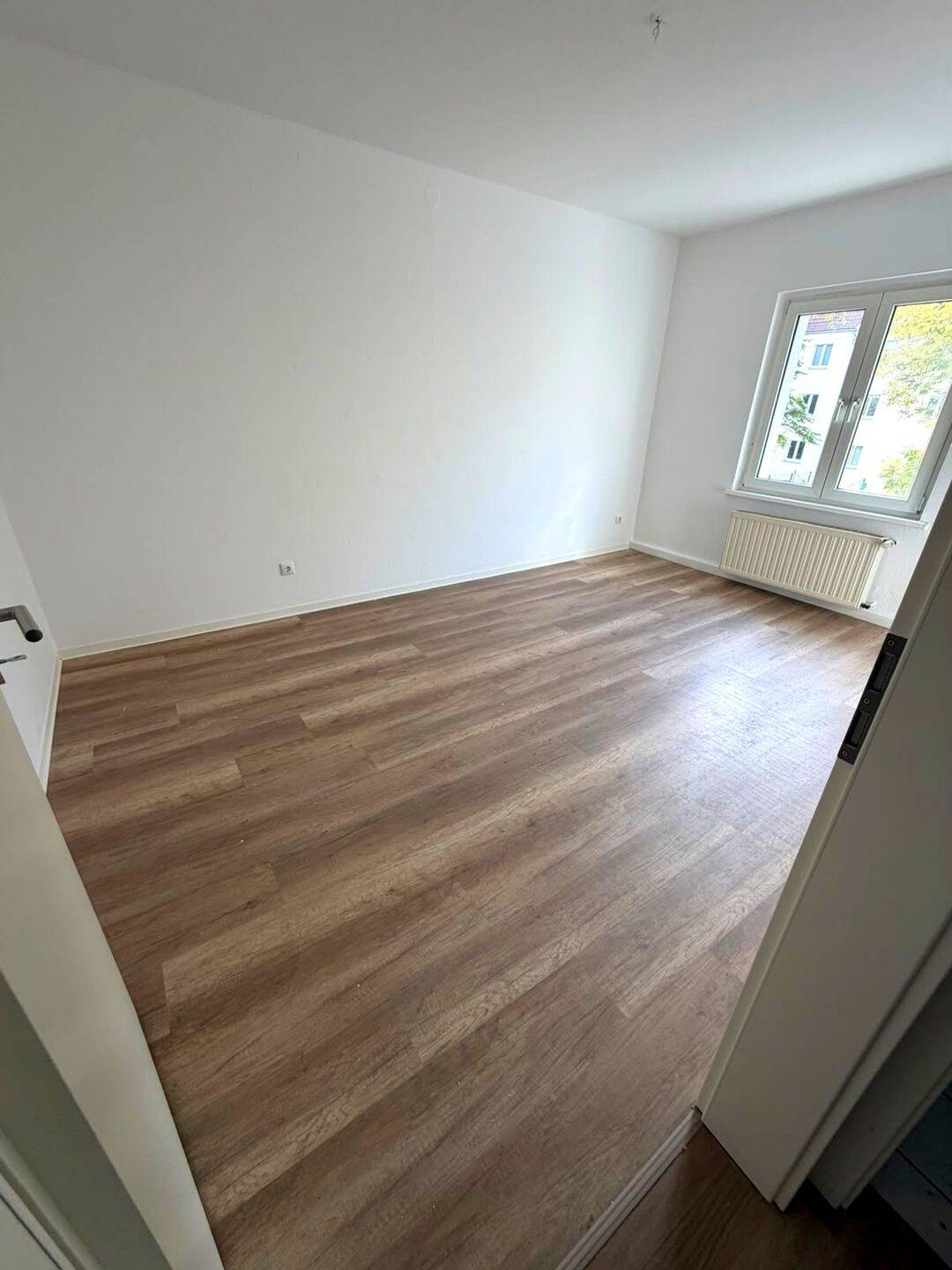 NEU! Frisch renovierte 2-Raum-Wohnung in Leipzig-Lindenau – Einziehen und Wohlfühlen, 4179 Leipzig (Altlindenau Leutzsch Neulindenau Schönau)