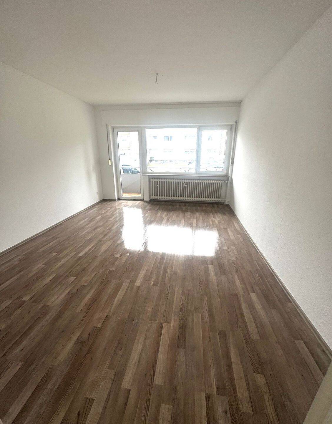 Wir schenken Ihnen die Erste Kaltmiete*, 61118 Bad Vilbel