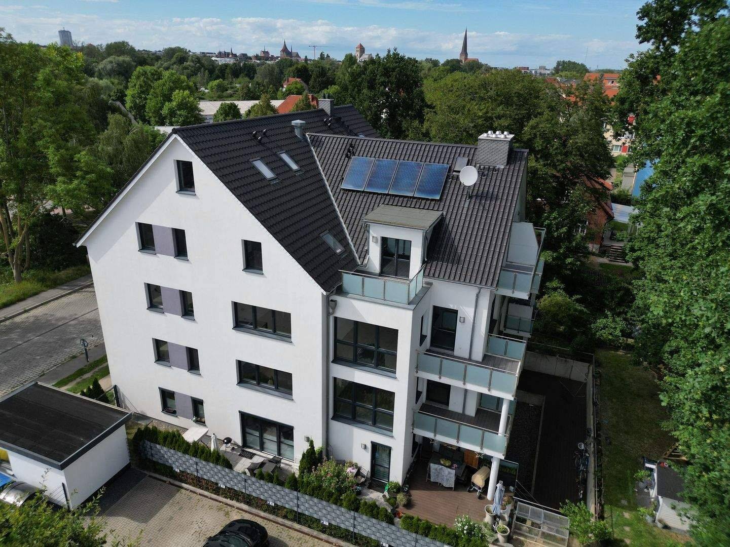 Modernes Wohnen in Brinckmansdorf – 4-Raum-Wohnung im KfW-70-Standard, 18055 Rostock (Brinckmansdorf Kassebohm Kröpeliner Tor-Vorstadt Stadtmitte)