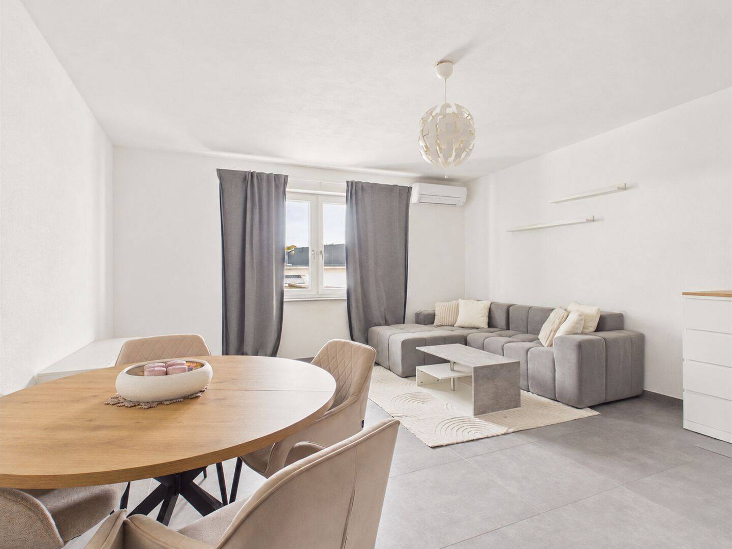 Moderne 2-Zimmer-Wohnung mit Einbauküche und Carport in Halsenbach zu vermieten, 56283 Halsenbach